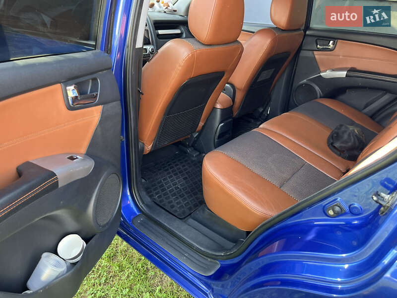 Позашляховик / Кросовер Kia Sportage 2006 в Коломиї фото 9 Позашляховик / Кросовер Kia Sportage 2006 в Коломиї