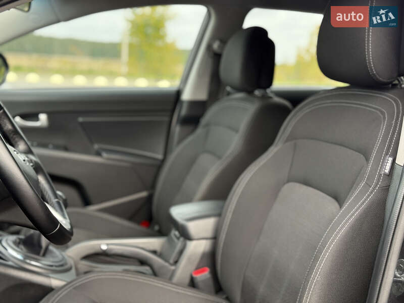 Позашляховик / Кросовер Kia Sportage 2012 в Радивиліві фото 18 Позашляховик / Кросовер Kia Sportage 2012 в Радивиліві