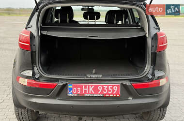 Позашляховик / Кросовер Kia Sportage 2012 в 