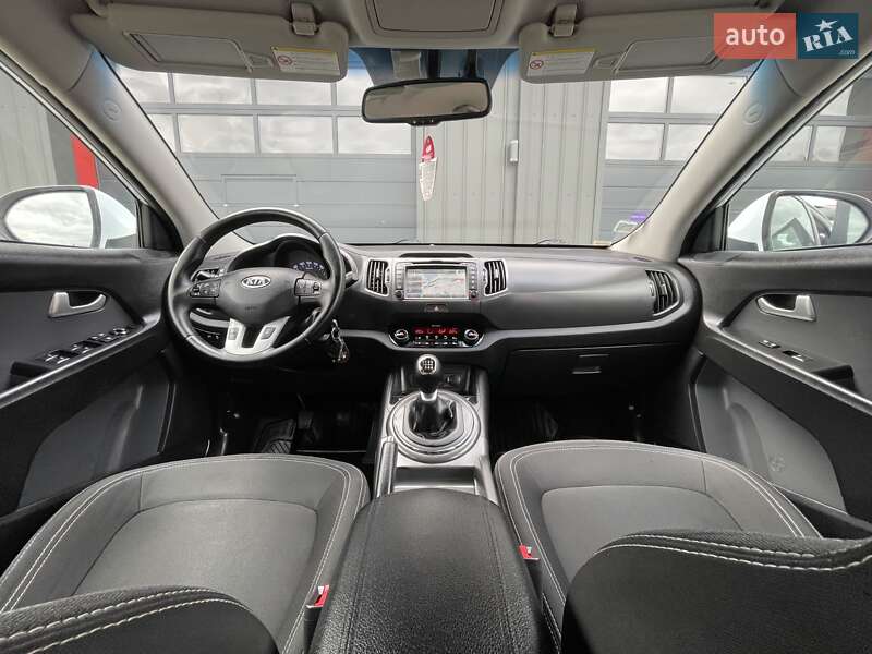 Позашляховик / Кросовер Kia Sportage 2012 в Ковелі