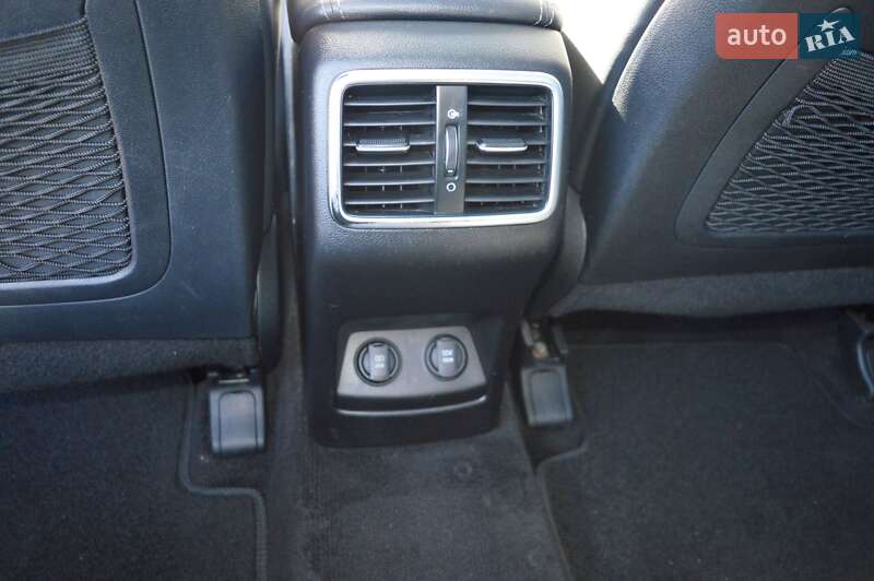 Позашляховик / Кросовер Kia Sportage 2017 в Львові