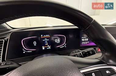 Внедорожник / Кроссовер Kia Sportage 2022 в 