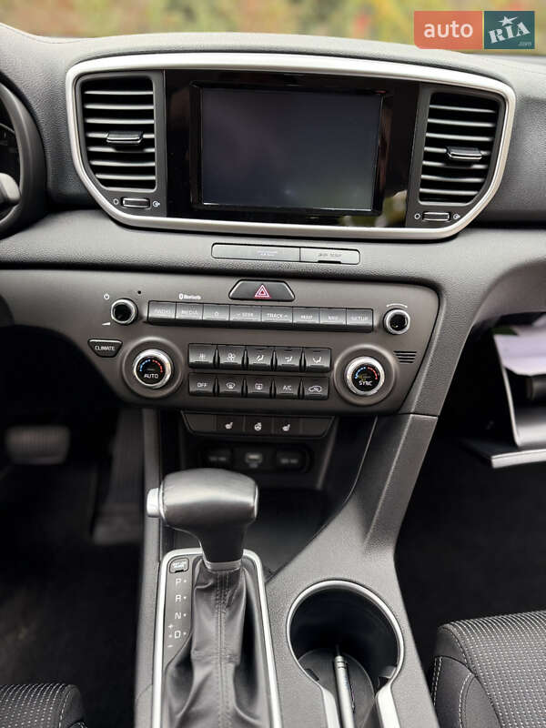 Внедорожник / Кроссовер Kia Sportage 2019 в Луцке фото 13 Внедорожник / Кроссовер Kia Sportage 2019 в Луцке