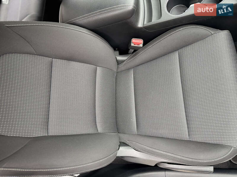 Внедорожник / Кроссовер Kia Sportage 2019 в Луцке фото 12 Внедорожник / Кроссовер Kia Sportage 2019 в Луцке