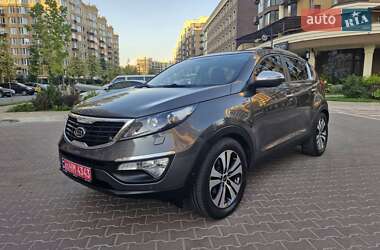 Внедорожник / Кроссовер Kia Sportage 2012 в Киеве