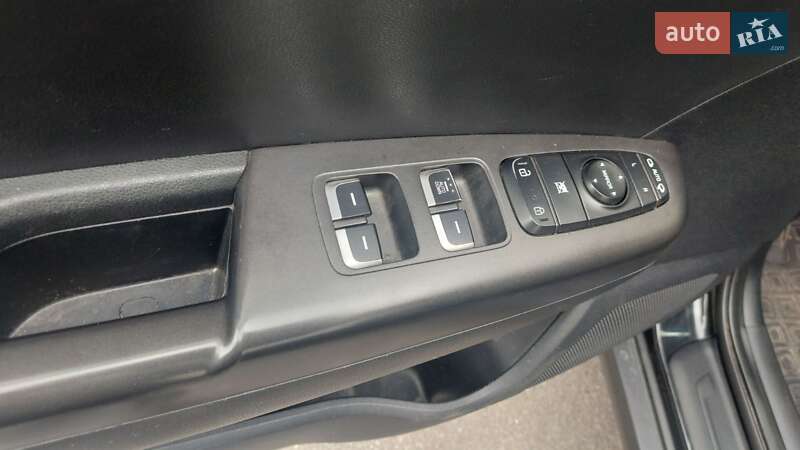 Позашляховик / Кросовер Kia Sportage 2019 в Вінниці фото 32 Позашляховик / Кросовер Kia Sportage 2019 в Вінниці