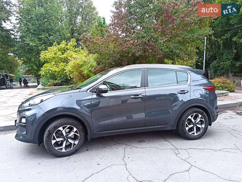 Внедорожник / Кроссовер Kia Sportage 2021 в Киеве