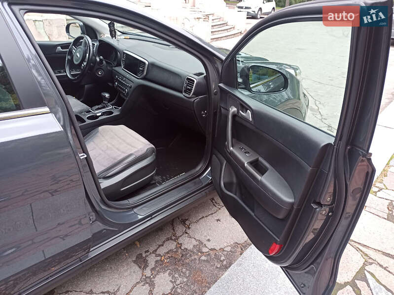 Внедорожник / Кроссовер Kia Sportage 2021 в Киеве
