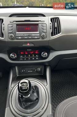 Внедорожник / Кроссовер Kia Sportage 2013 в 