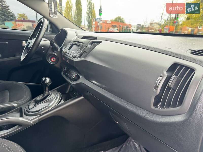 Внедорожник / Кроссовер Kia Sportage 2014 в Ахтырке фото 25 Внедорожник / Кроссовер Kia Sportage 2014 в Ахтырке