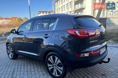 Позашляховик / Кросовер Kia Sportage 2010 в 