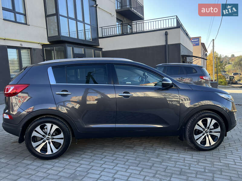 Позашляховик / Кросовер Kia Sportage 2010 в Тернополі фото 20 Позашляховик / Кросовер Kia Sportage 2010 в Тернополі