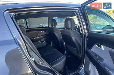 Позашляховик / Кросовер Kia Sportage 2010 в 