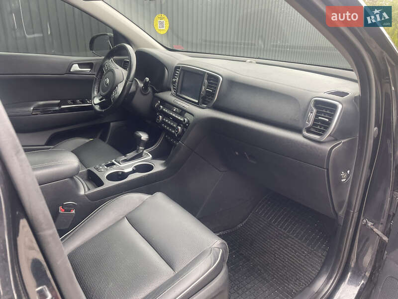 Внедорожник / Кроссовер Kia Sportage 2015 в Дрогобыче фото 26 Внедорожник / Кроссовер Kia Sportage 2015 в Дрогобыче