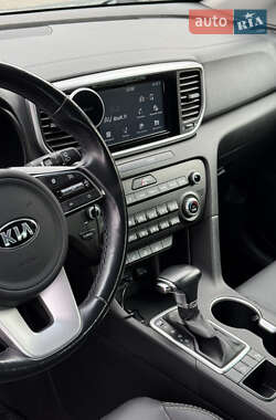 Позашляховик / Кросовер Kia Sportage 2020 в 