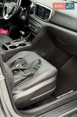 Позашляховик / Кросовер Kia Sportage 2020 в 