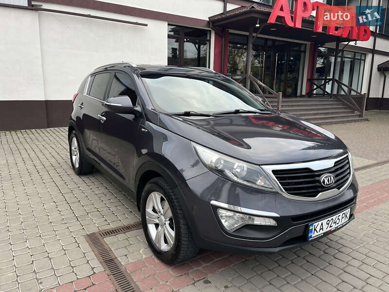 Внедорожник / Кроссовер Kia Sportage 2013 в Могилев-Подольске фото 5 Внедорожник / Кроссовер Kia Sportage 2013 в Могилев-Подольске