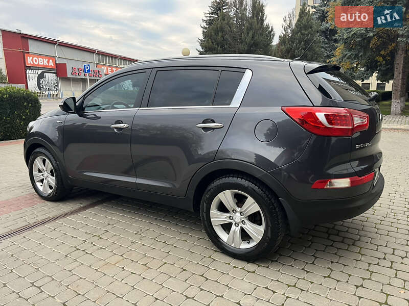 Внедорожник / Кроссовер Kia Sportage 2013 в Могилев-Подольске фото 21 Внедорожник / Кроссовер Kia Sportage 2013 в Могилев-Подольске