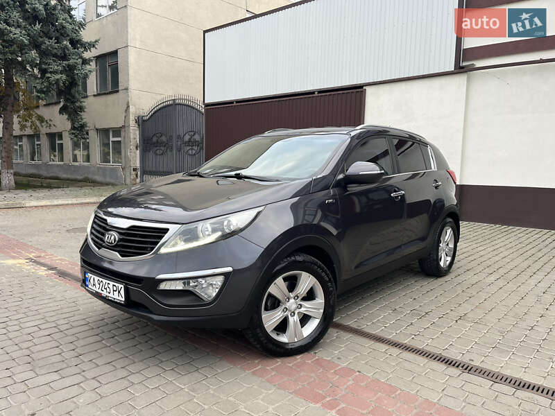 Внедорожник / Кроссовер Kia Sportage 2013 в Могилев-Подольске фото 41 Внедорожник / Кроссовер Kia Sportage 2013 в Могилев-Подольске
