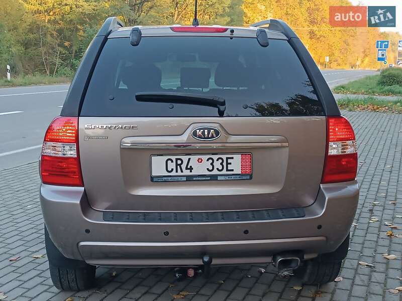 Внедорожник / Кроссовер Kia Sportage 2008 в Красилове