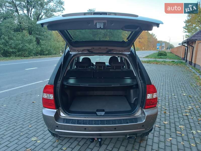 Внедорожник / Кроссовер Kia Sportage 2008 в Красилове