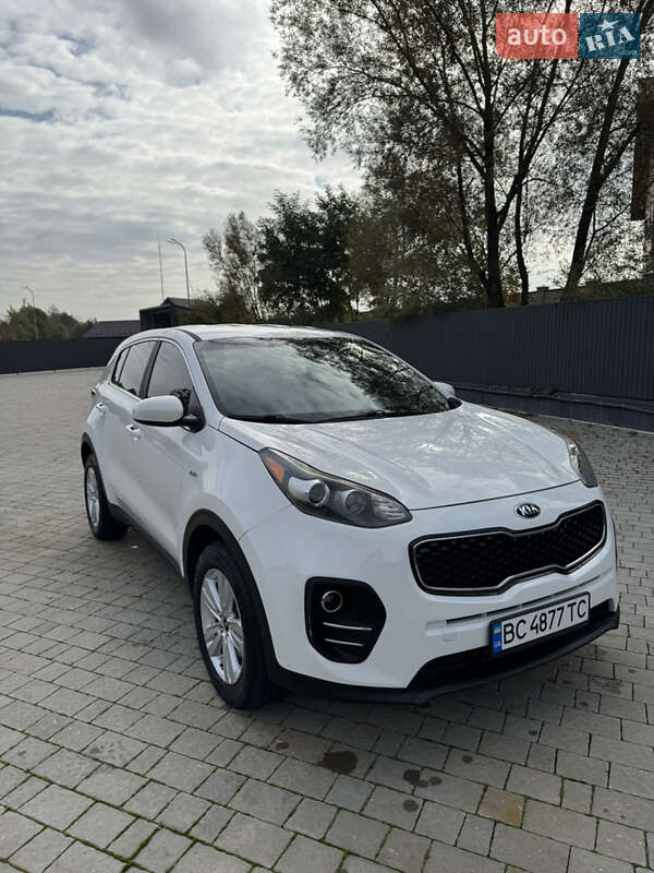 Позашляховик / Кросовер Kia Sportage 2016 в Львові фото 7 Позашляховик / Кросовер Kia Sportage 2016 в Львові