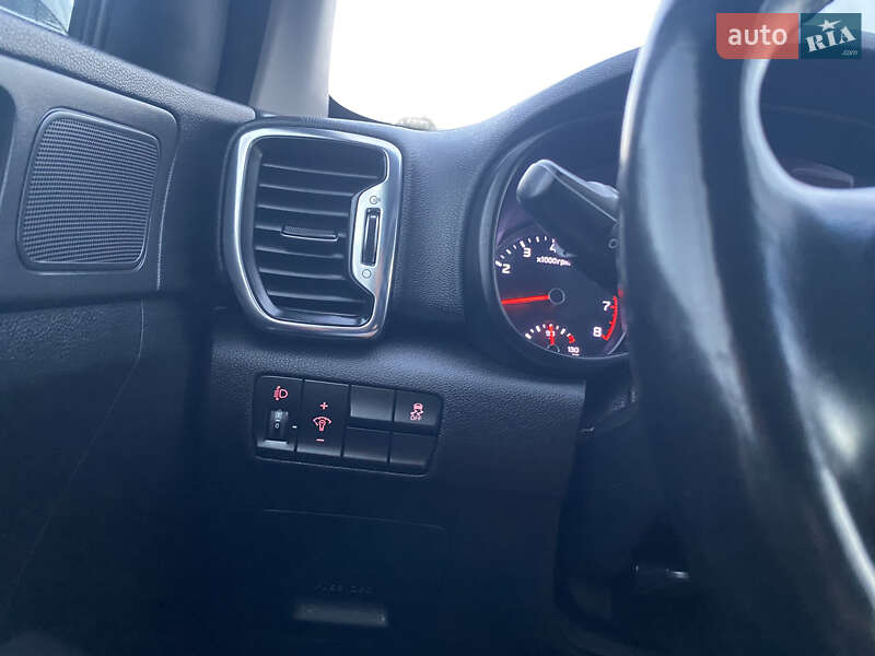 Позашляховик / Кросовер Kia Sportage 2016 в Львові фото 66 Позашляховик / Кросовер Kia Sportage 2016 в Львові