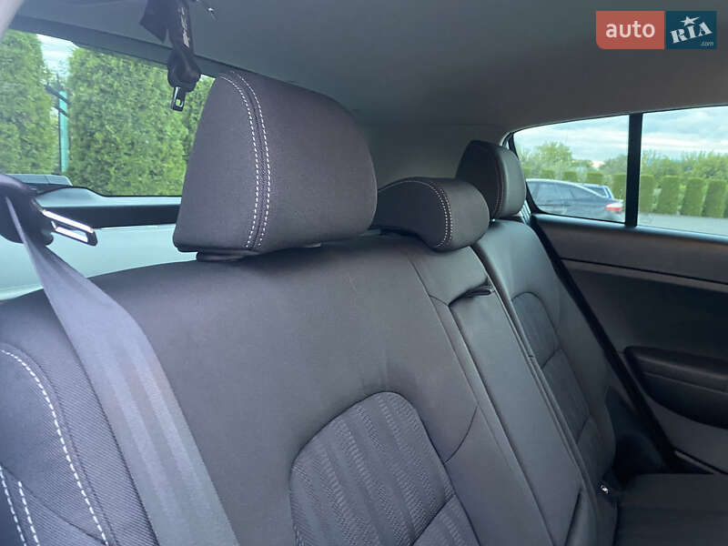 Позашляховик / Кросовер Kia Sportage 2016 в Львові фото 84 Позашляховик / Кросовер Kia Sportage 2016 в Львові