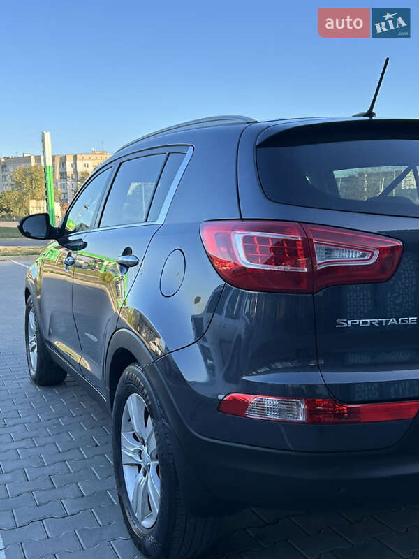 Позашляховик / Кросовер Kia Sportage 2012 в Вознесенську фото 11 Позашляховик / Кросовер Kia Sportage 2012 в Вознесенську