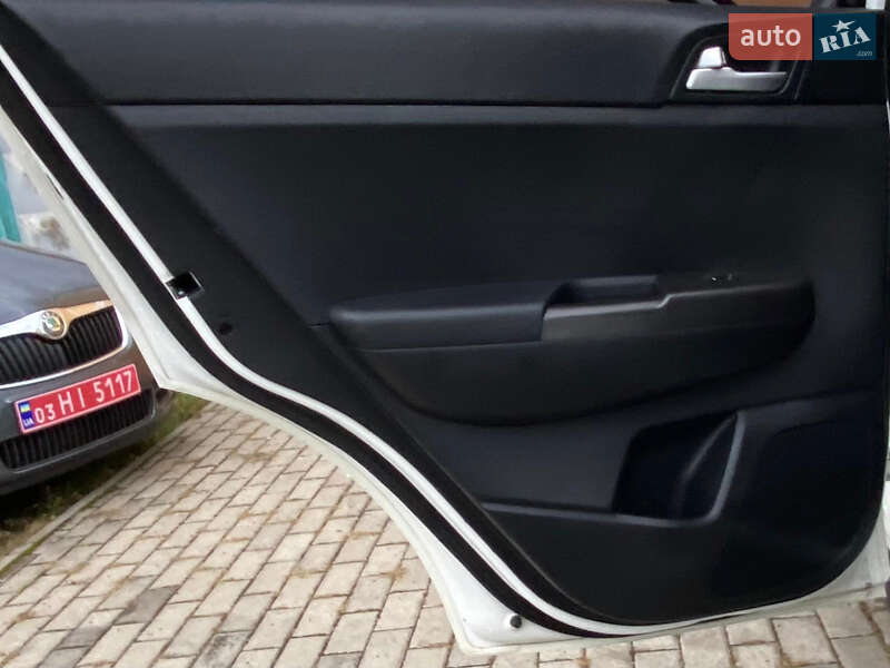 Внедорожник / Кроссовер Kia Sportage 2019 в Ровно фото 29 Внедорожник / Кроссовер Kia Sportage 2019 в Ровно