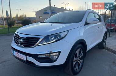 Внедорожник / Кроссовер Kia Sportage 2012 в 