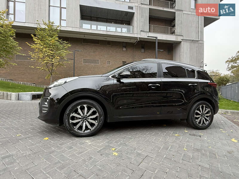 Позашляховик / Кросовер Kia Sportage 2016 в Дніпрі фото 9 Позашляховик / Кросовер Kia Sportage 2016 в Дніпрі