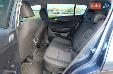 Внедорожник / Кроссовер Kia Sportage 2020 в 