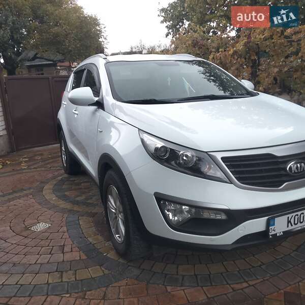 Внедорожник / Кроссовер Kia Sportage 2013 в Днепре