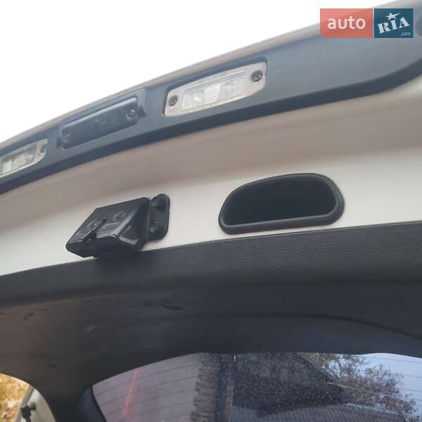 Внедорожник / Кроссовер Kia Sportage 2013 в Днепре