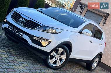 Внедорожник / Кроссовер Kia Sportage 2013 в Ивано-Франковске
