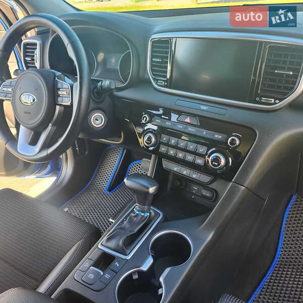 Позашляховик / Кросовер Kia Sportage 2021 в Сумах фото 14 Позашляховик / Кросовер Kia Sportage 2021 в Сумах