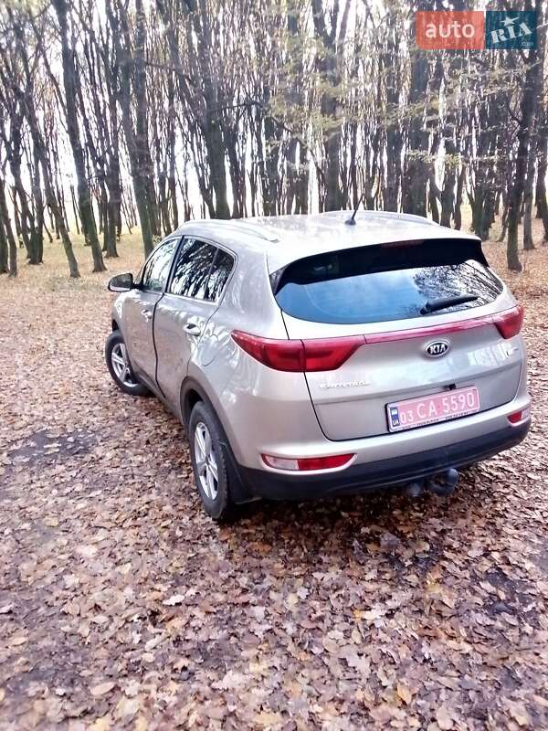 Позашляховик / Кросовер Kia Sportage 2016 в Львові фото 7 Позашляховик / Кросовер Kia Sportage 2016 в Львові