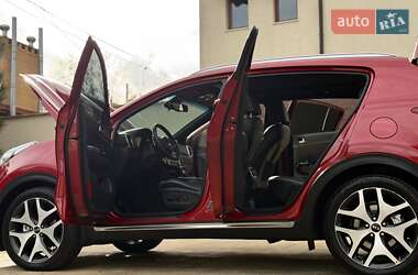 Позашляховик / Кросовер Kia Sportage 2017 в Одесі