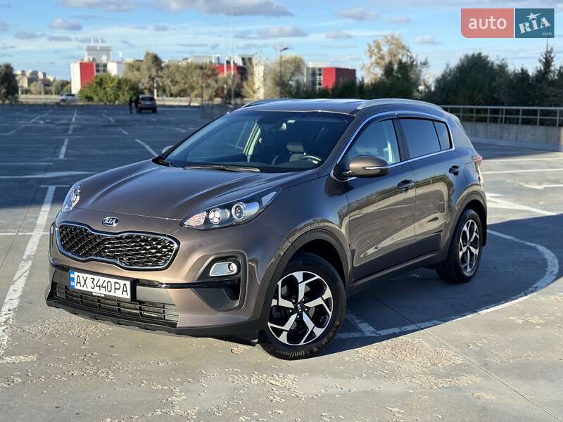 Позашляховик / Кросовер Kia Sportage 2021 в Харкові фото 11 Позашляховик / Кросовер Kia Sportage 2021 в Харкові