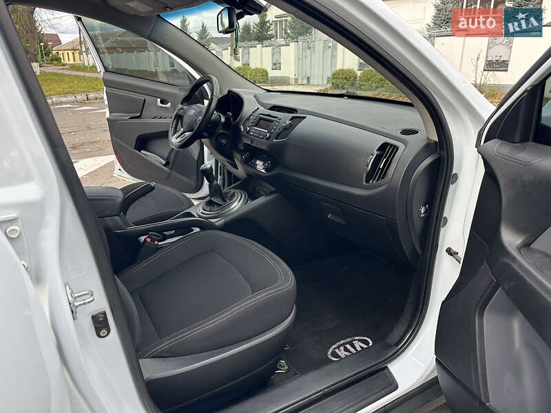 Внедорожник / Кроссовер Kia Sportage 2011 в Виннице