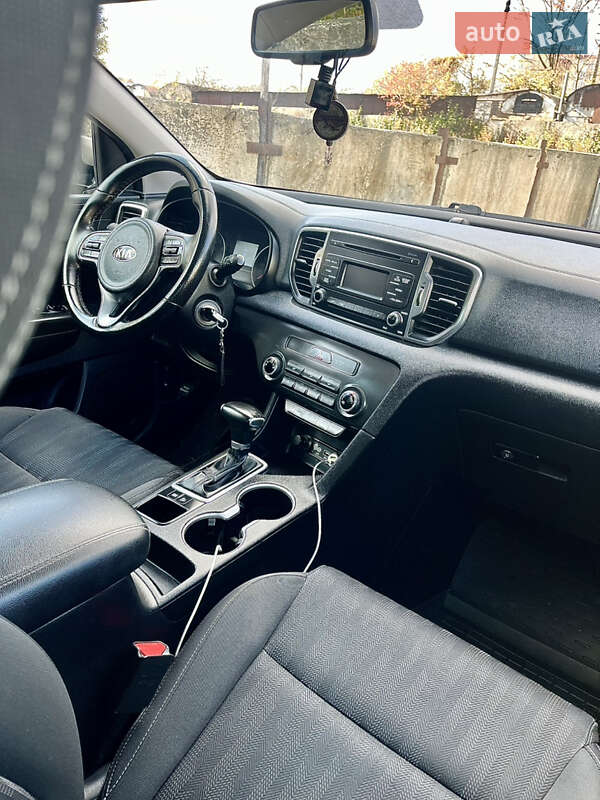 Позашляховик / Кросовер Kia Sportage 2016 в Тернополі фото 53 Позашляховик / Кросовер Kia Sportage 2016 в Тернополі