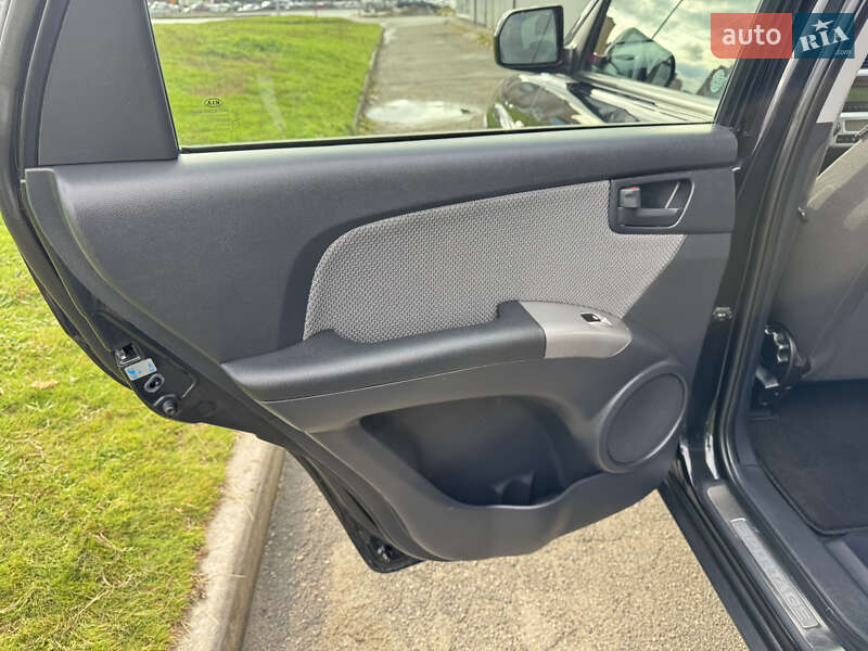 Позашляховик / Кросовер Kia Sportage 2008 в Києві