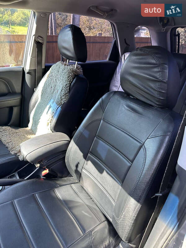 Позашляховик / Кросовер Kia Sportage 2005 в Бурштині