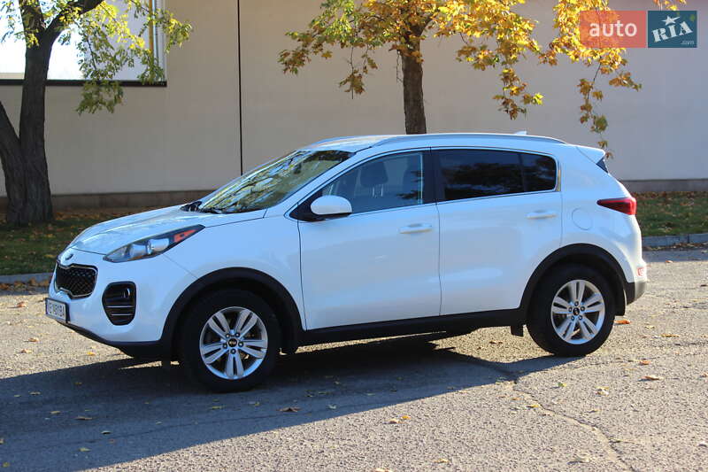 Позашляховик / Кросовер Kia Sportage 2017 в Дніпрі