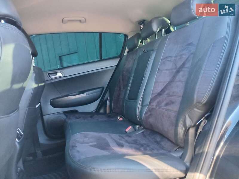 Внедорожник / Кроссовер Kia Sportage 2019 в Львове