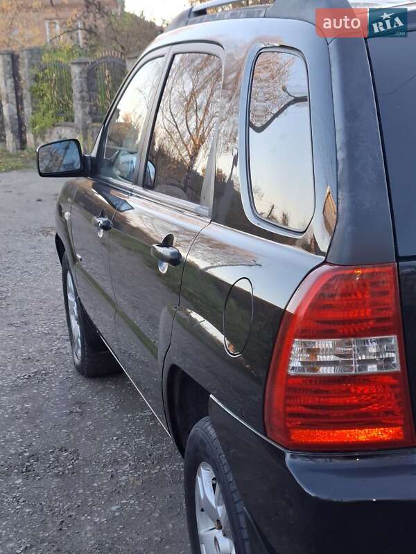 Внедорожник / Кроссовер Kia Sportage 2006 в Ровно