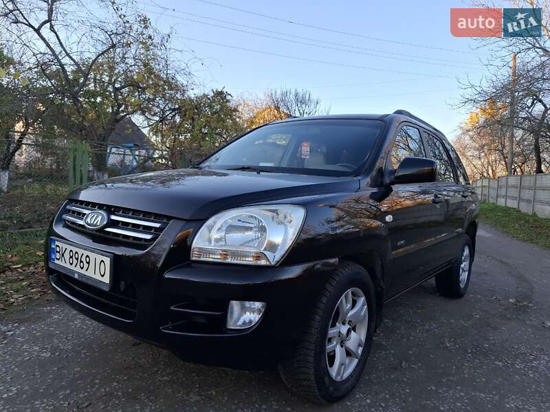 Внедорожник / Кроссовер Kia Sportage 2006 в Ровно