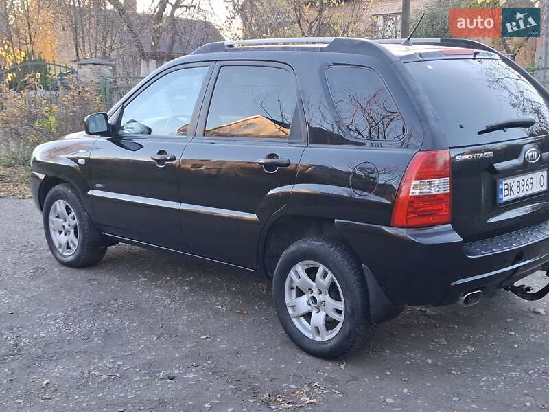 Внедорожник / Кроссовер Kia Sportage 2006 в Ровно