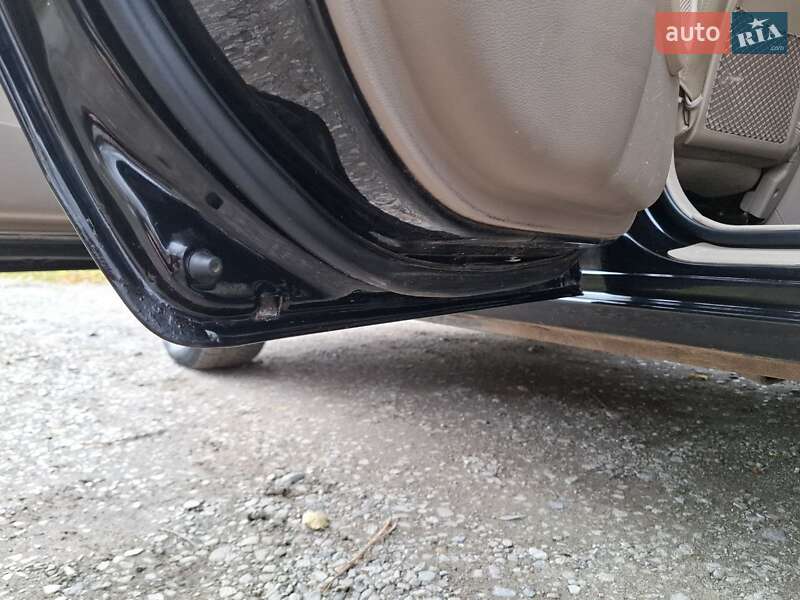 Внедорожник / Кроссовер Kia Sportage 2006 в Ровно